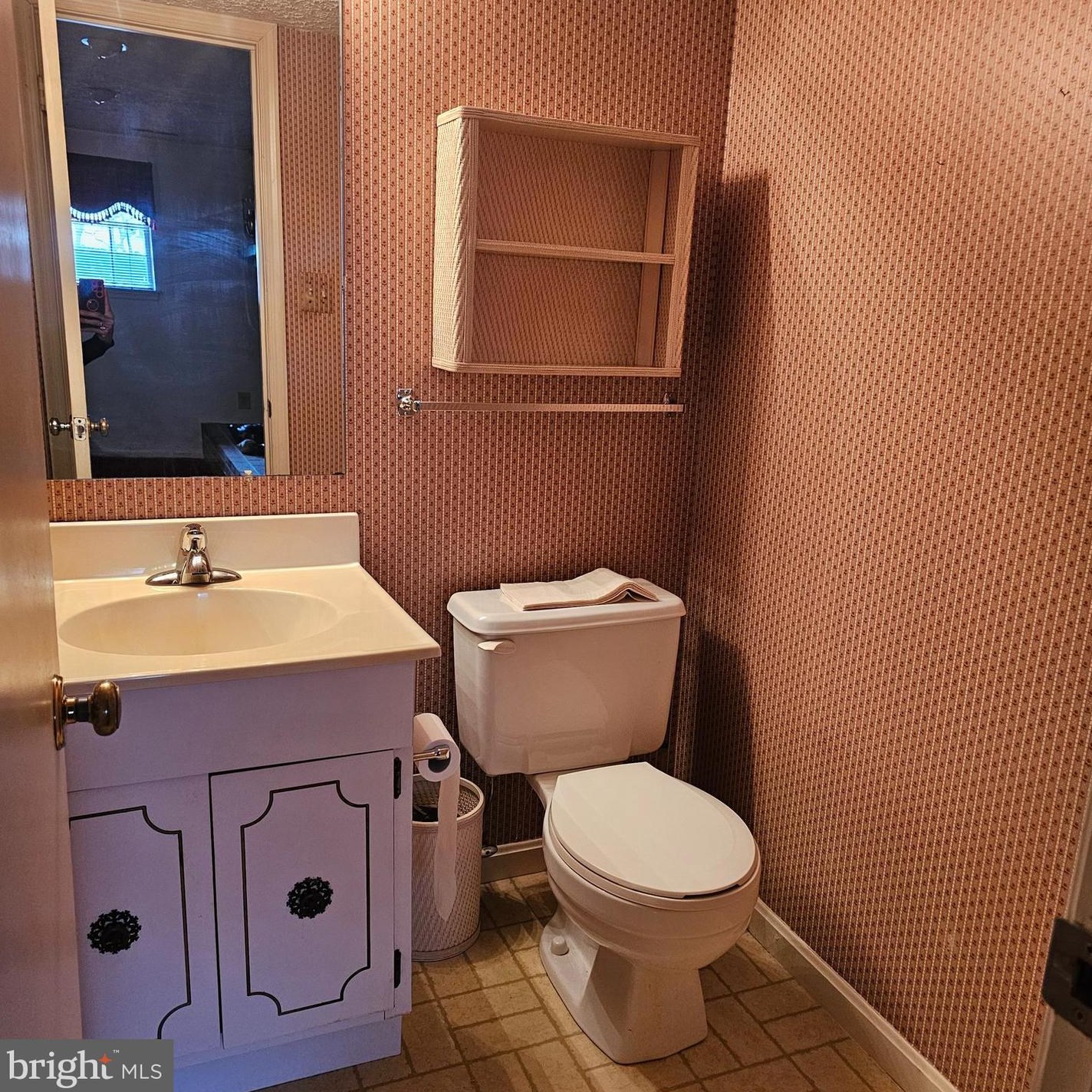 18309 Gardenia Way, Gaithersburg MD  20879-4655 exterior