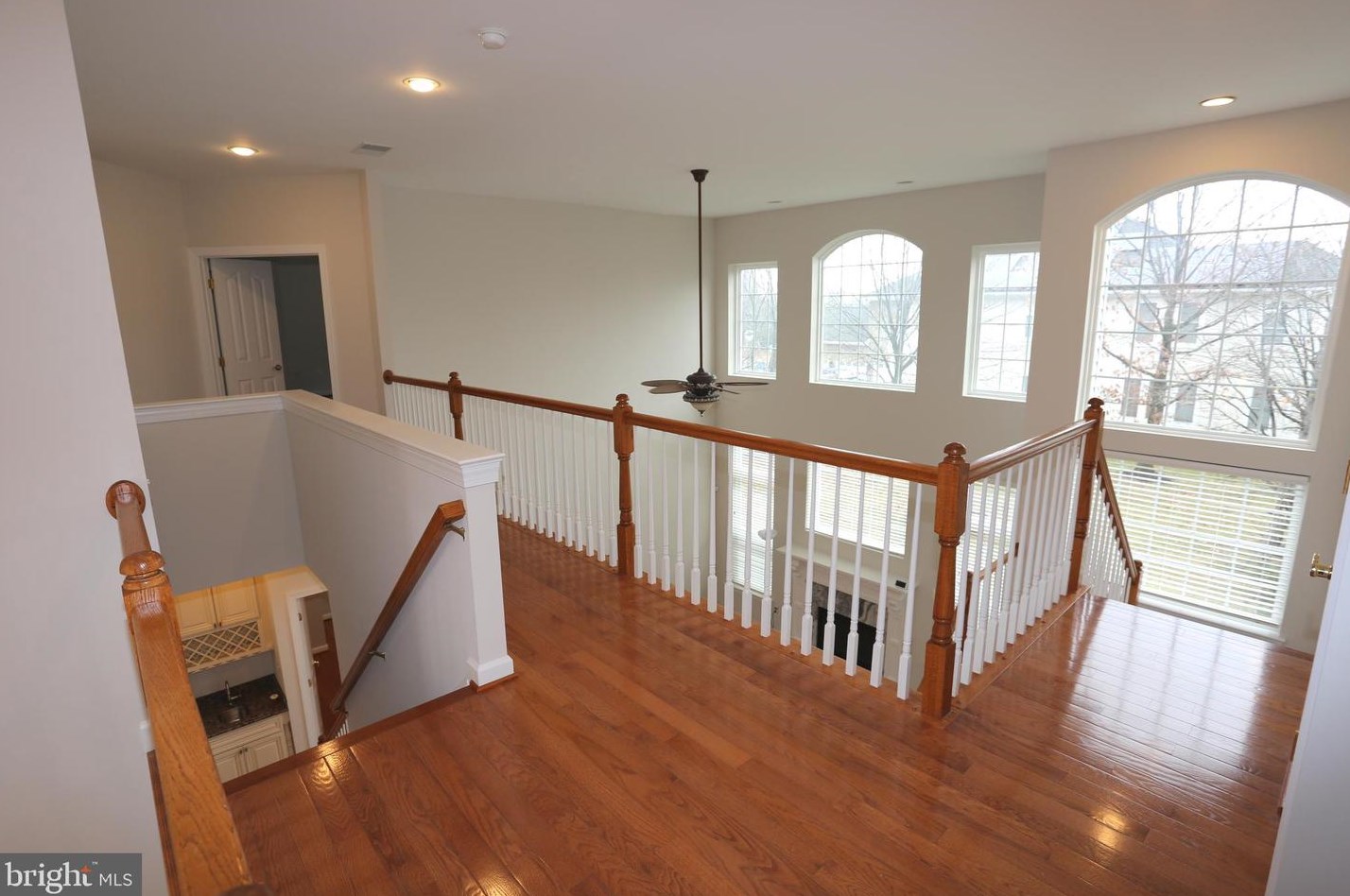 13603 Gum Spg Dr, Rockville MD 20850-3587 exterior