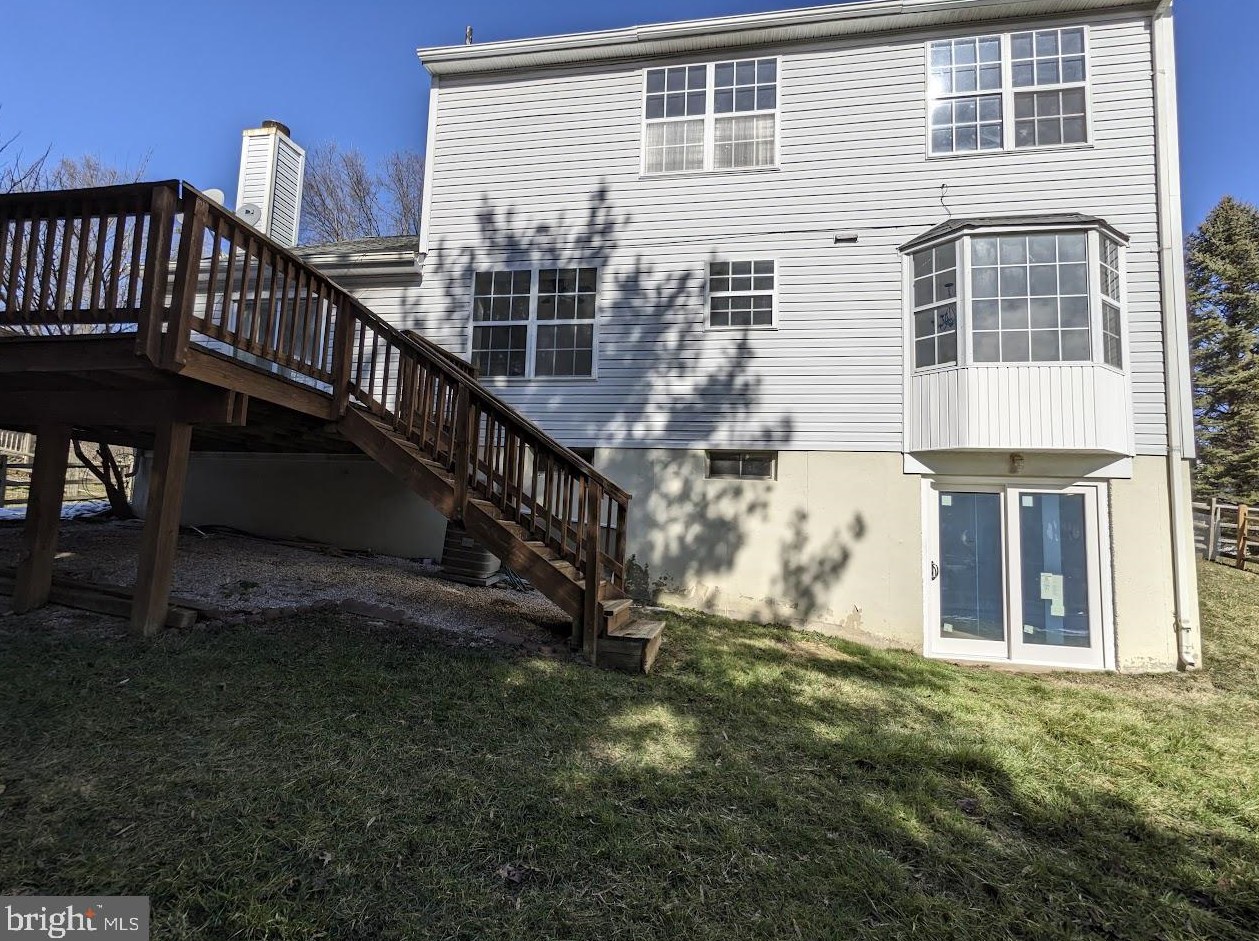 18404 Flower Hill Way, Gaithersburg MD  20879-4649 exterior