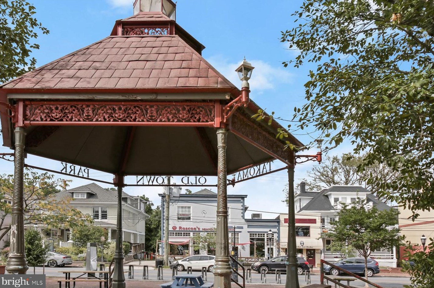 6901 Westmoreland Ave, Silver Spring MD 20912-4409 exterior