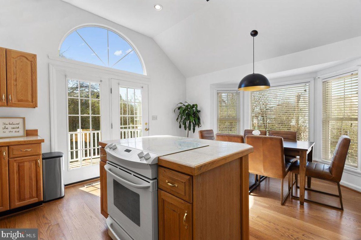 3712 Kayson St, Silver Spring MD  20906-5128 exterior