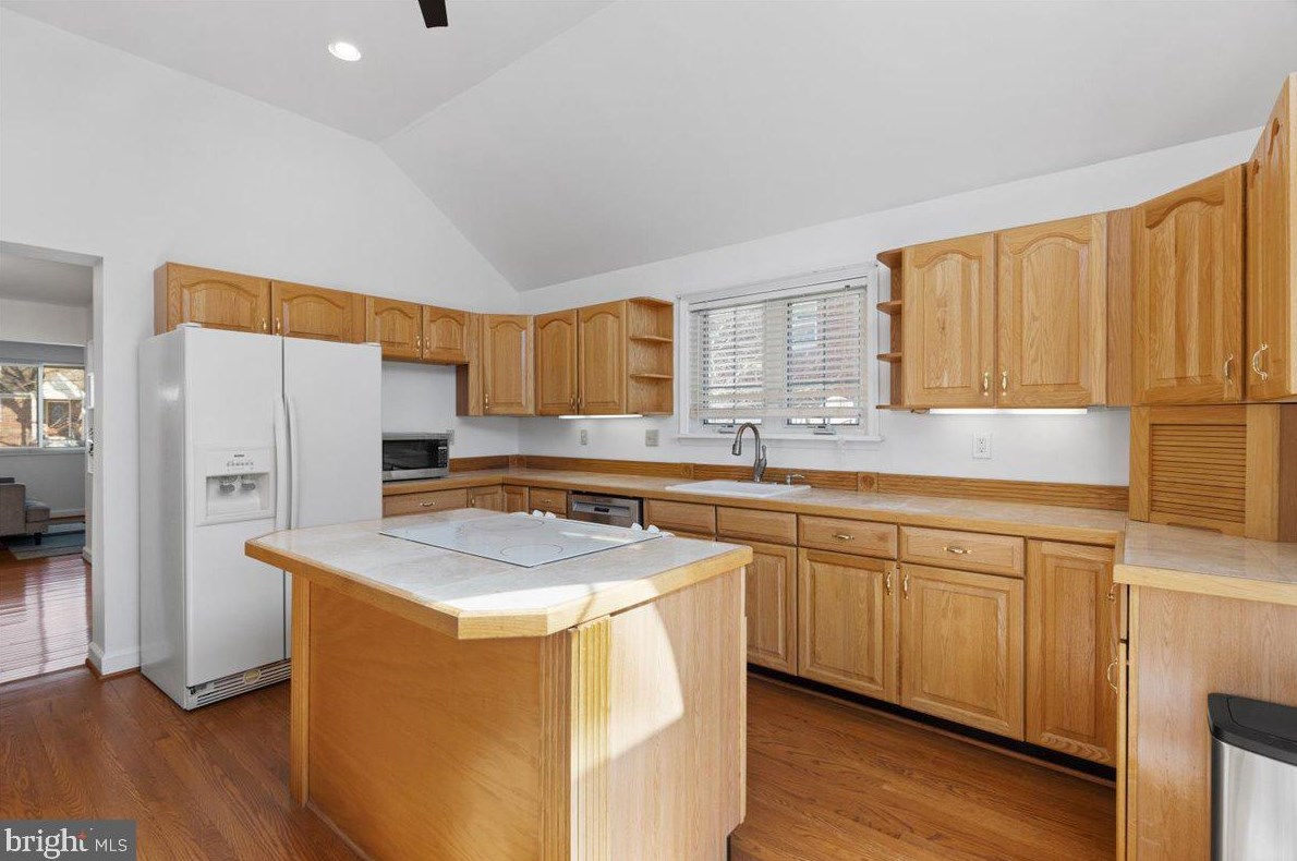 3712 Kayson St, Silver Spring MD  20906-5128 exterior