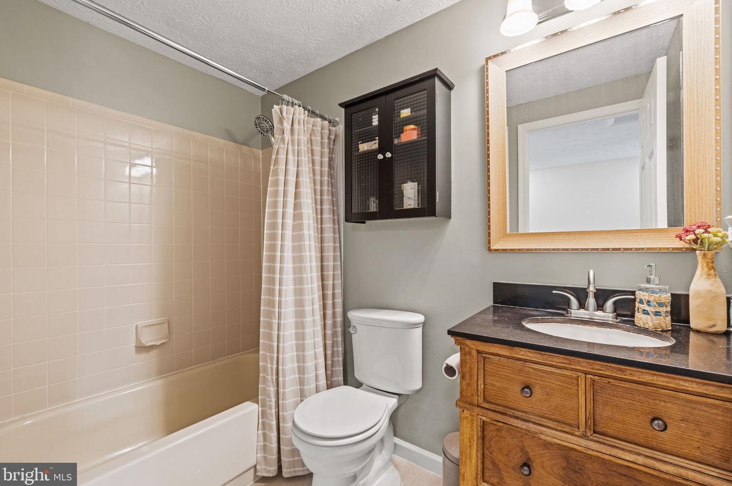 520 Palmspring Dr, Gaithersburg MD  20878-2971 exterior