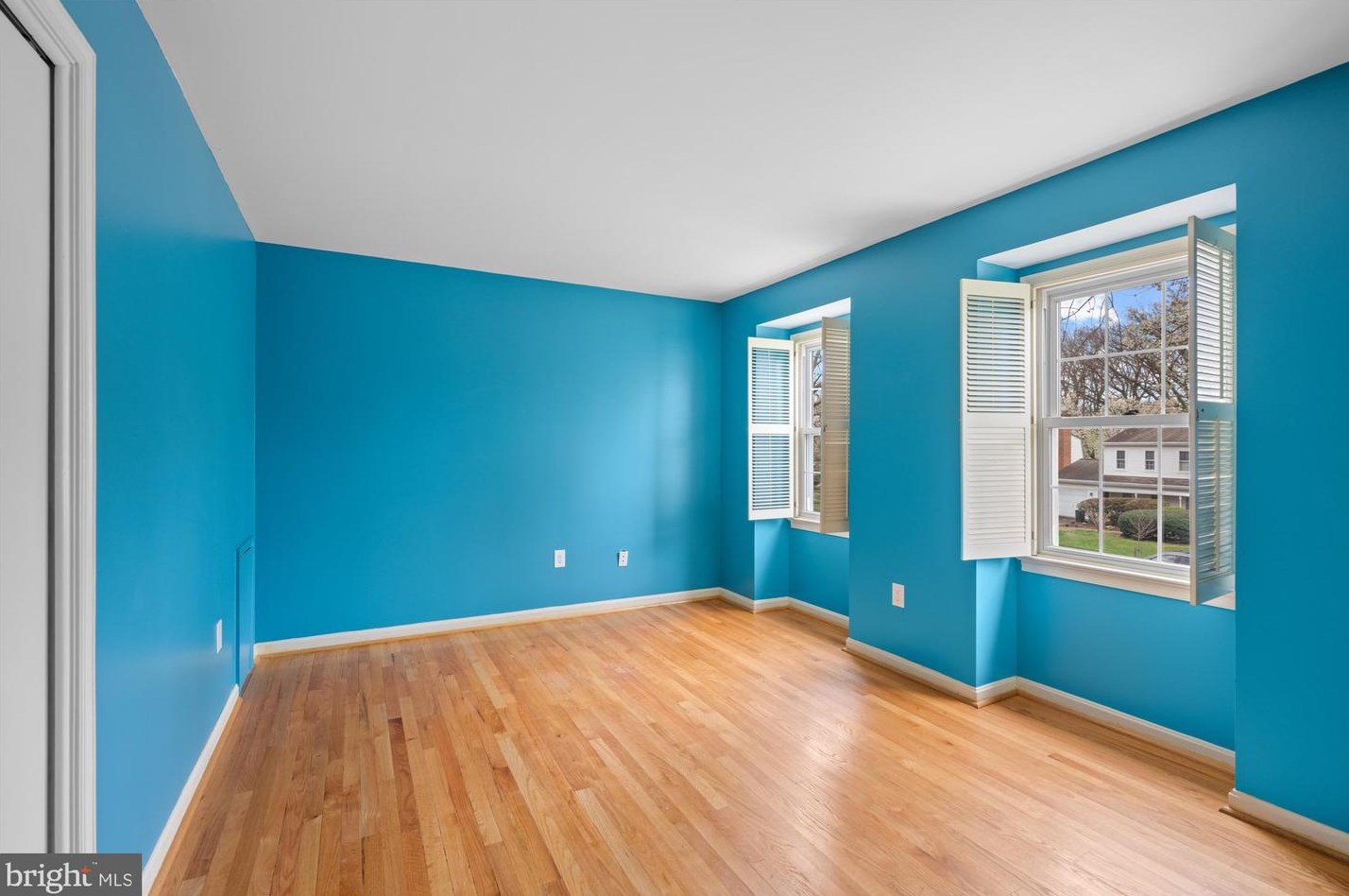 207 Summit Hall Rd, Gaithersburg MD  20877-1825 exterior