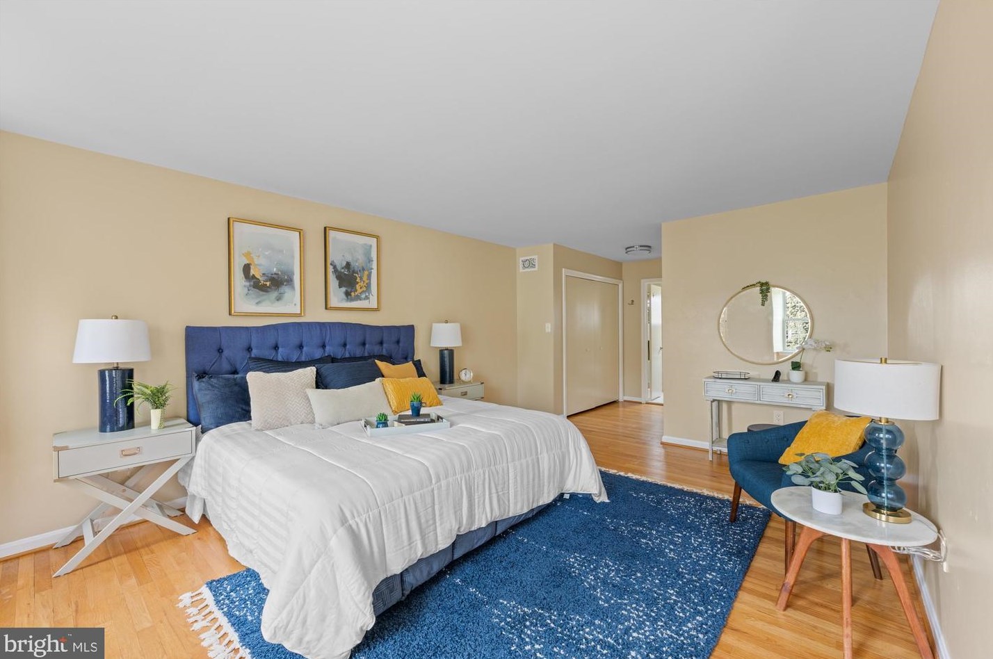 207 Summit Hall Rd, Gaithersburg MD  20877-1825 exterior