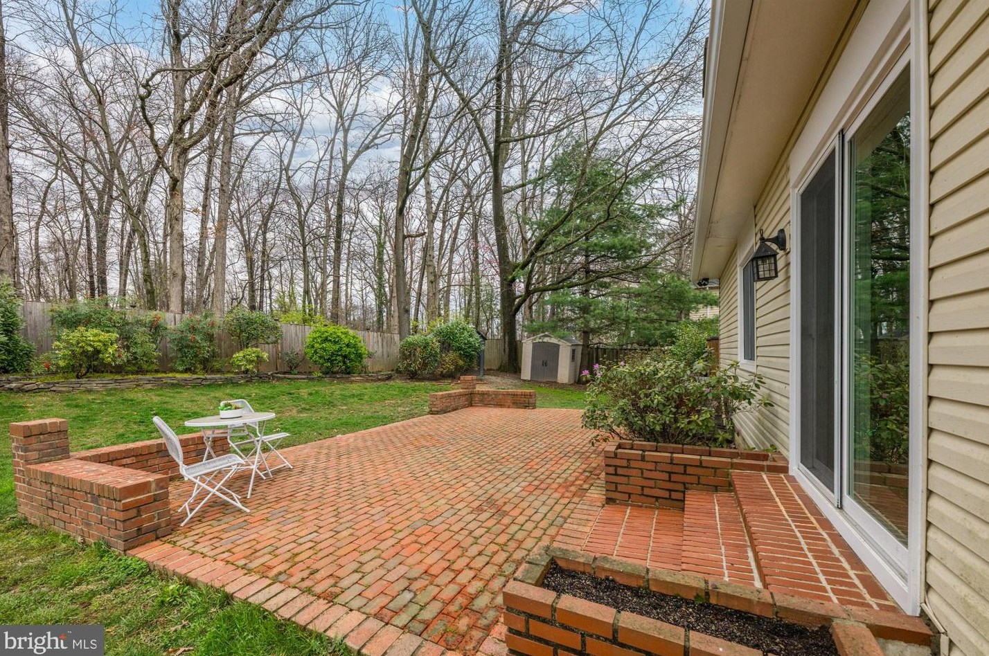 207 Summit Hall Rd, Gaithersburg MD  20877-1825 exterior