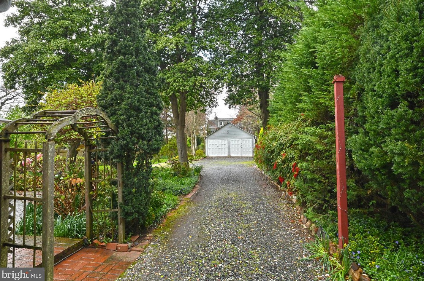 109 Williamsburg Dr, Silver Spring MD 20901-2727 exterior