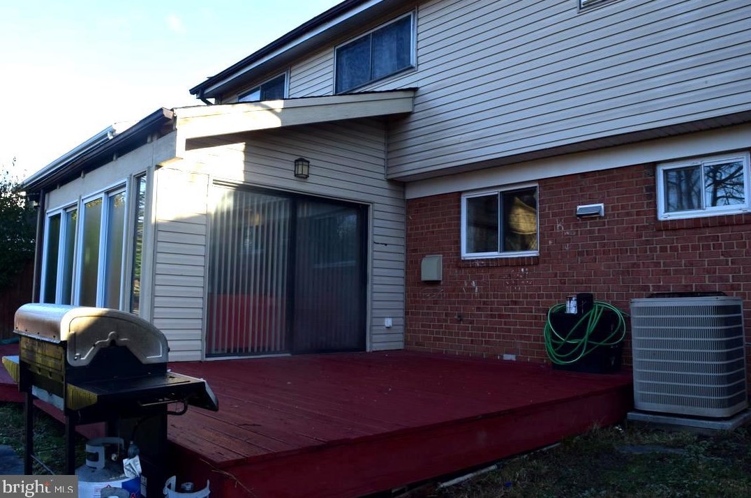 11216 Bybee St, Silver Spring MD 20902-3205 exterior