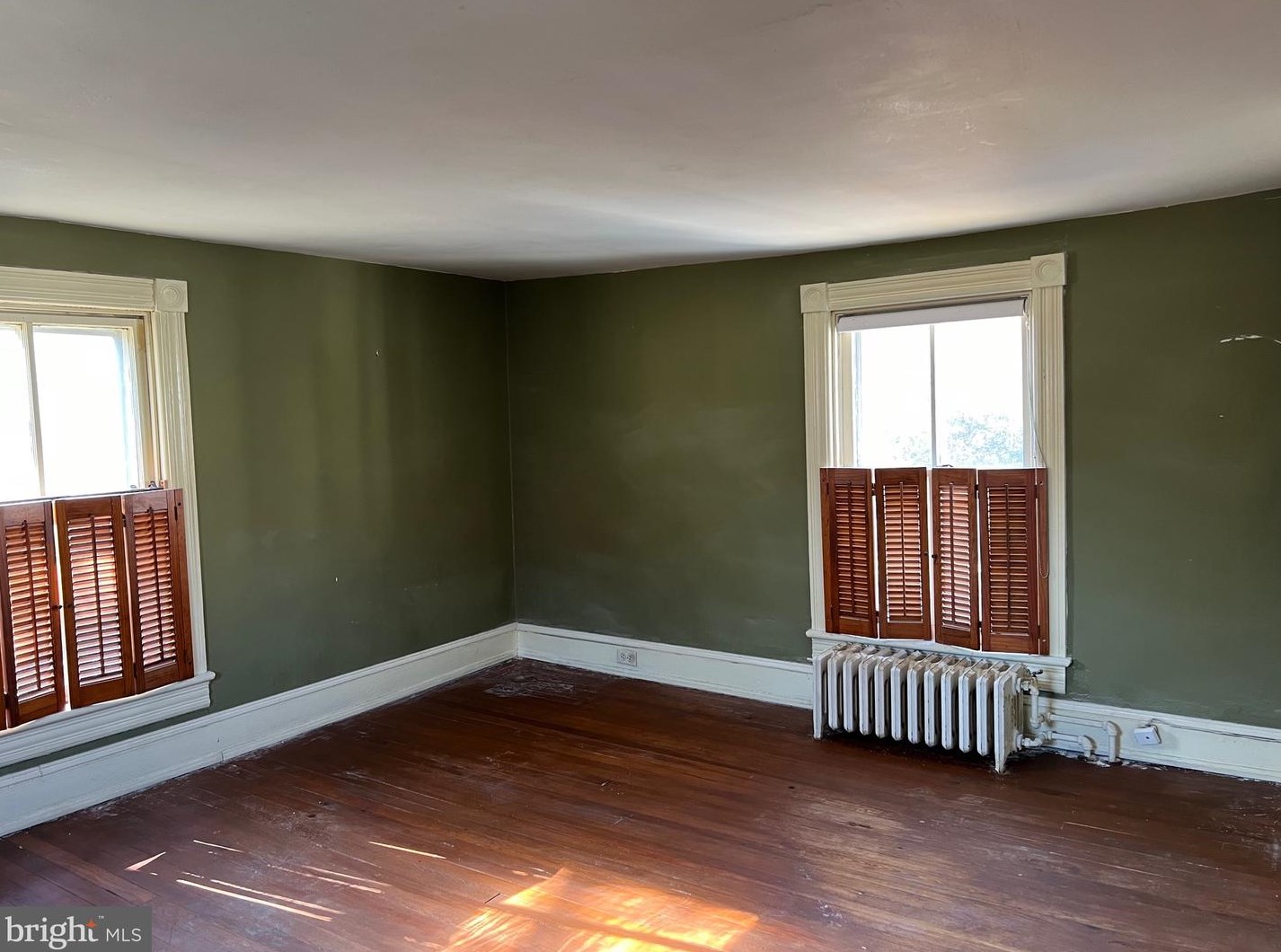 6 High St, Unity MD  20833-2500 exterior