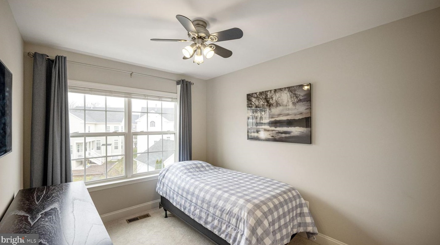 12702 Horseshoe Bend Cir, Clarksburg MD  20871-9387 exterior