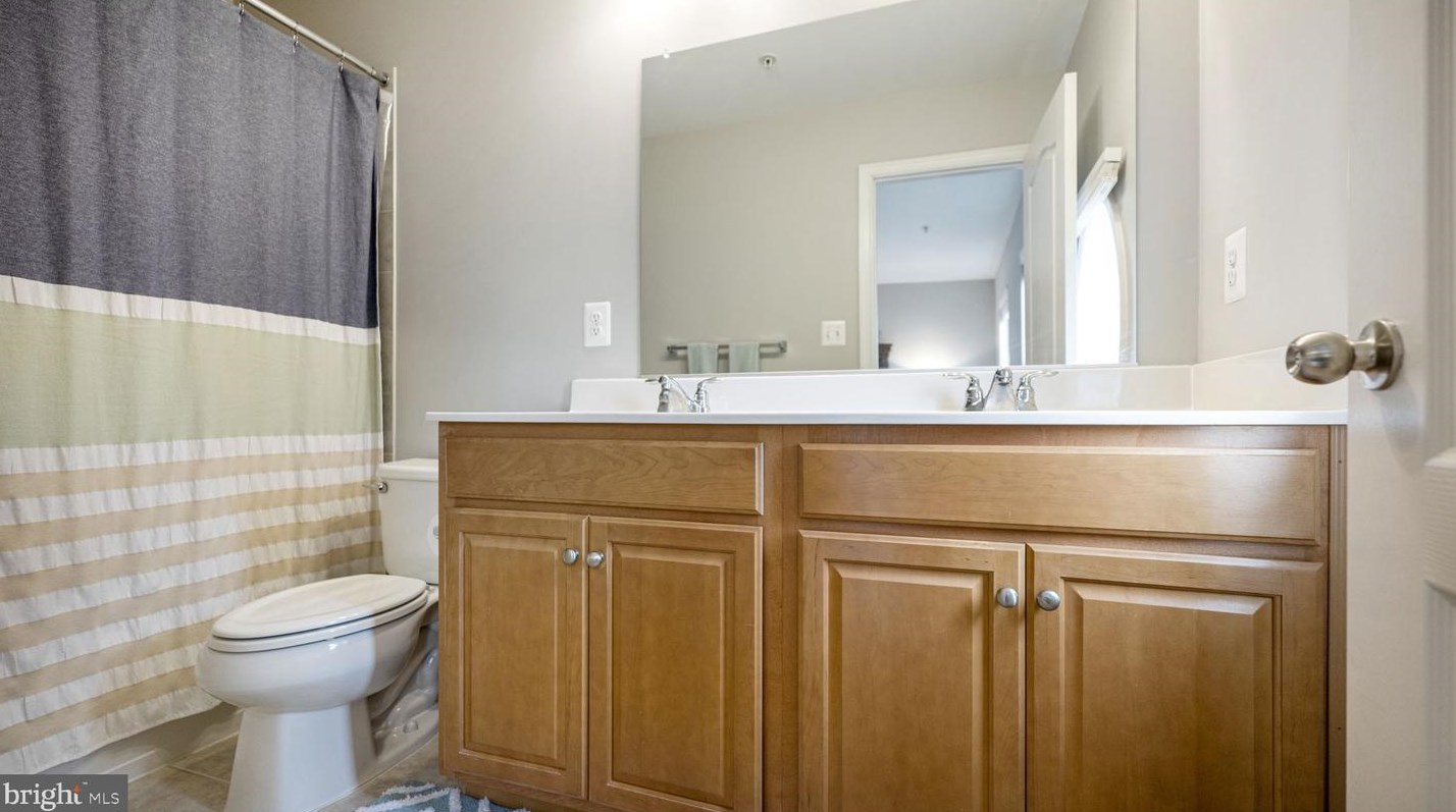 12702 Horseshoe Bend Cir, Clarksburg MD  20871-9387 exterior