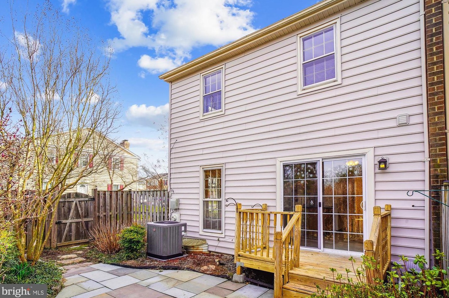 9363 Bremerton Way, Gaithersburg MD 20886-1419 exterior