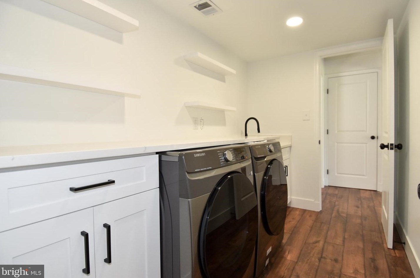 12415 Kemp Mill Rd, Silver Spring MD 20902-1717 exterior