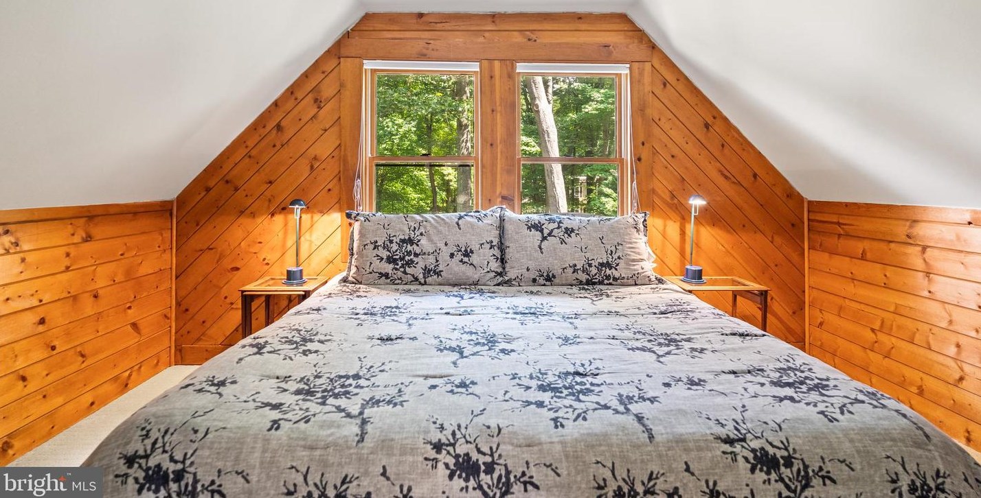 7211 Brookstone Ct, Rockville MD 20854-4838 exterior