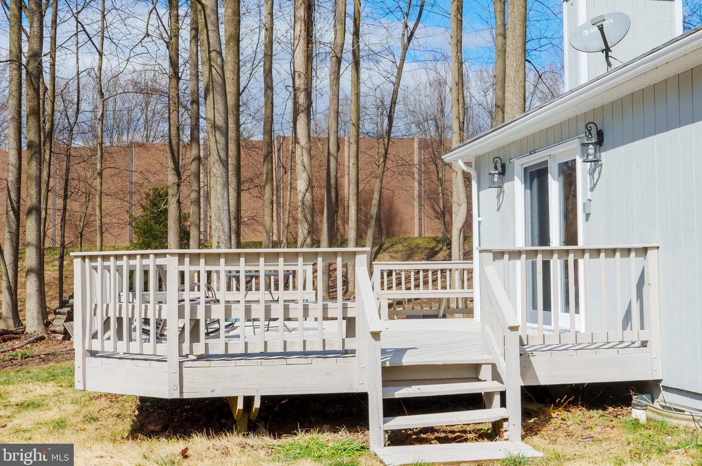 14008 Colesville Manor Pl, Silver Spring MD  20904-1100 exterior