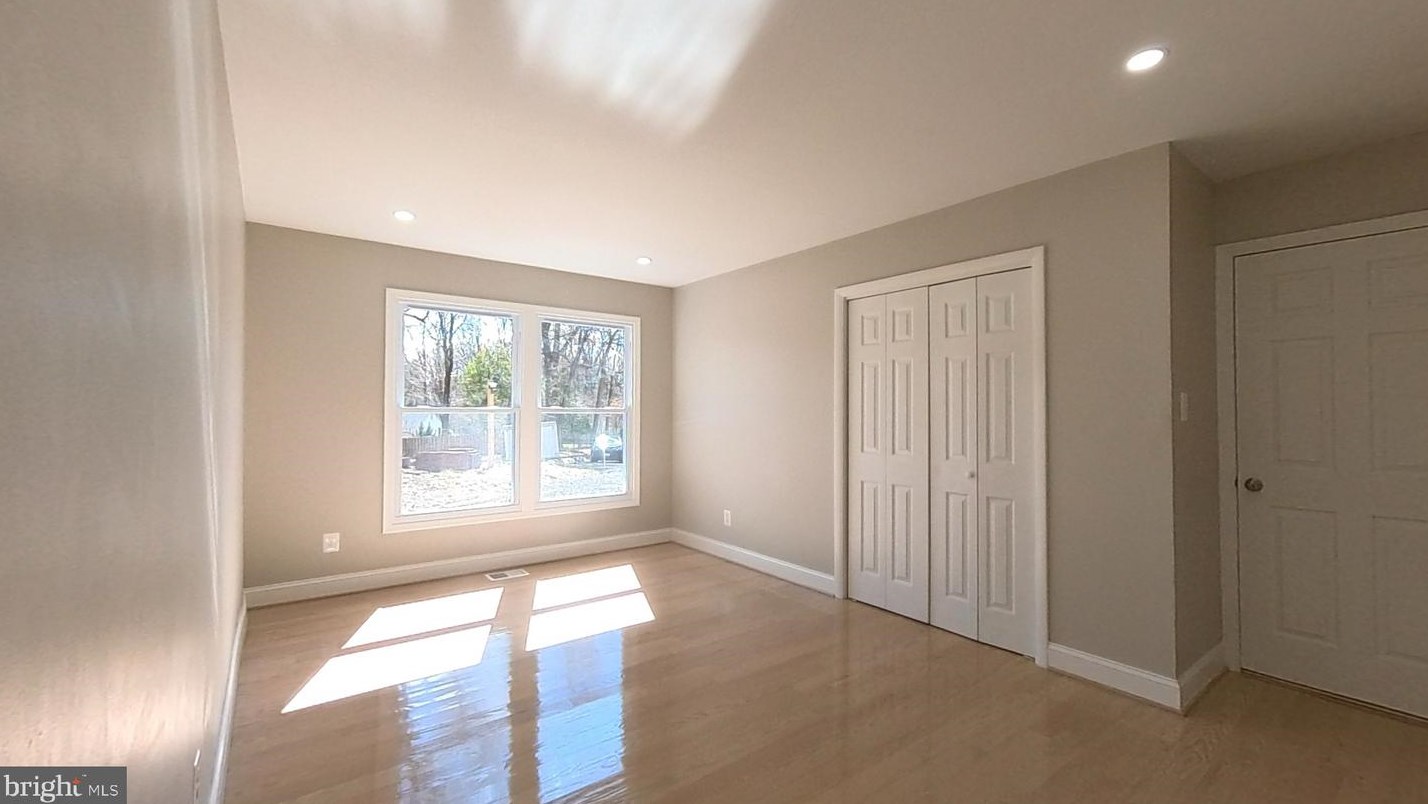 14008 Colesville Manor Pl, Silver Spring MD  20904-1100 exterior