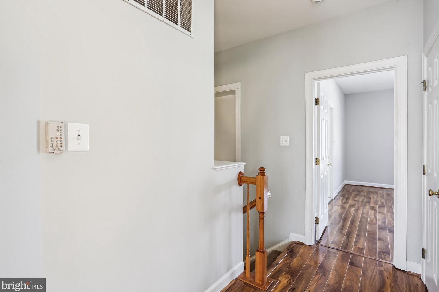 210 Painted Post Ln, Gaithersburg MD  20878-7856 exterior