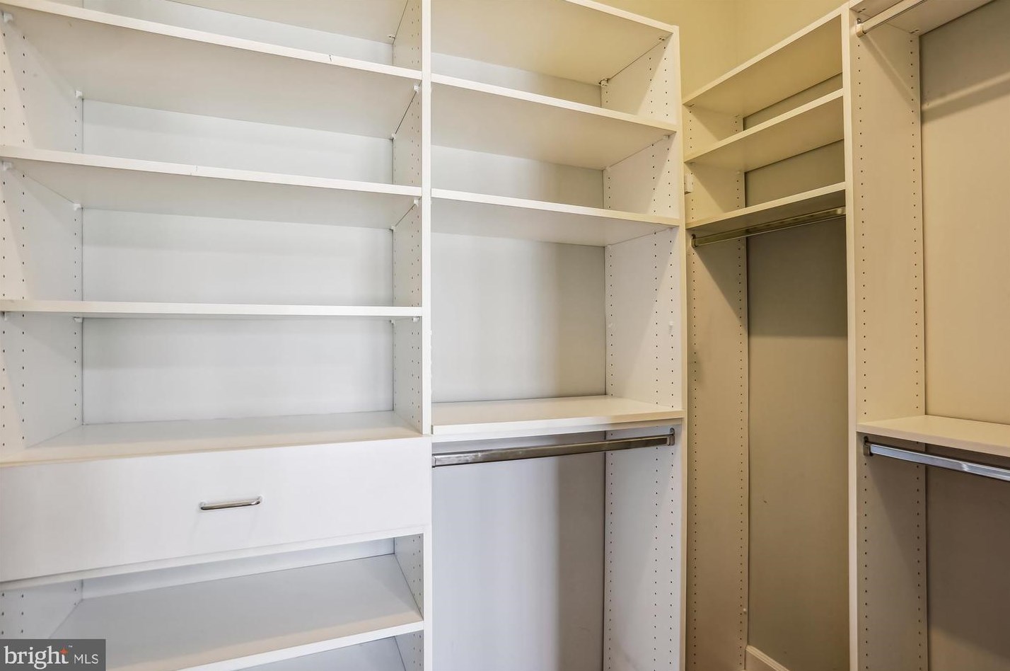 210 Painted Post Ln, Gaithersburg MD  20878-7856 exterior