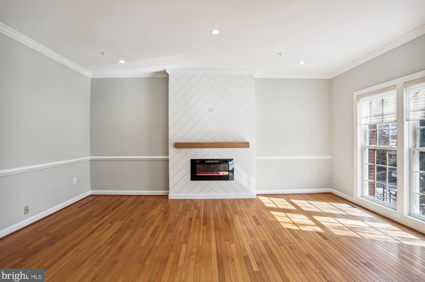 210 Painted Post Ln, Gaithersburg MD  20878-7856 exterior