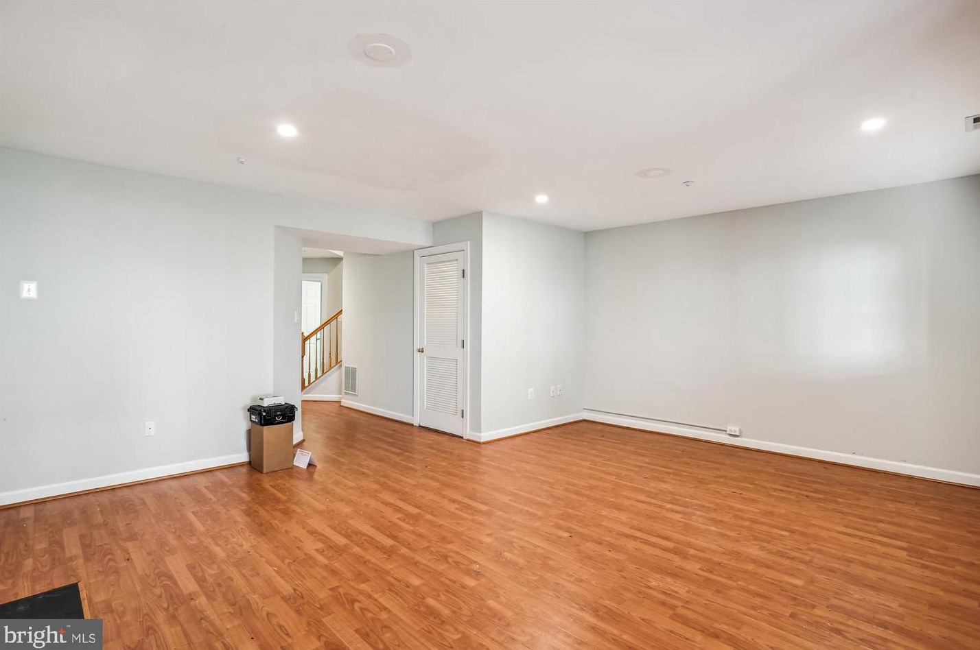 210 Painted Post Ln, Gaithersburg MD  20878-7856 exterior