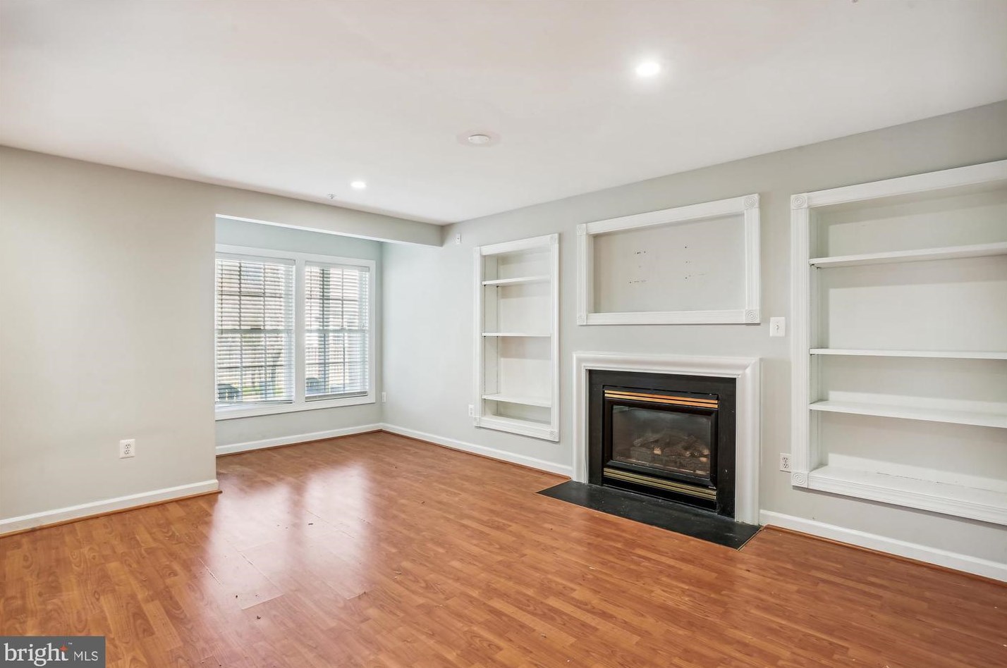 210 Painted Post Ln, Gaithersburg MD  20878-7856 exterior