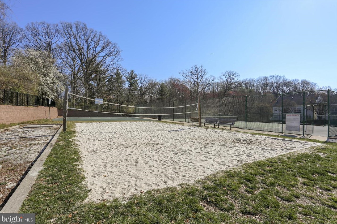 210 Painted Post Ln, Gaithersburg MD  20878-7856 exterior