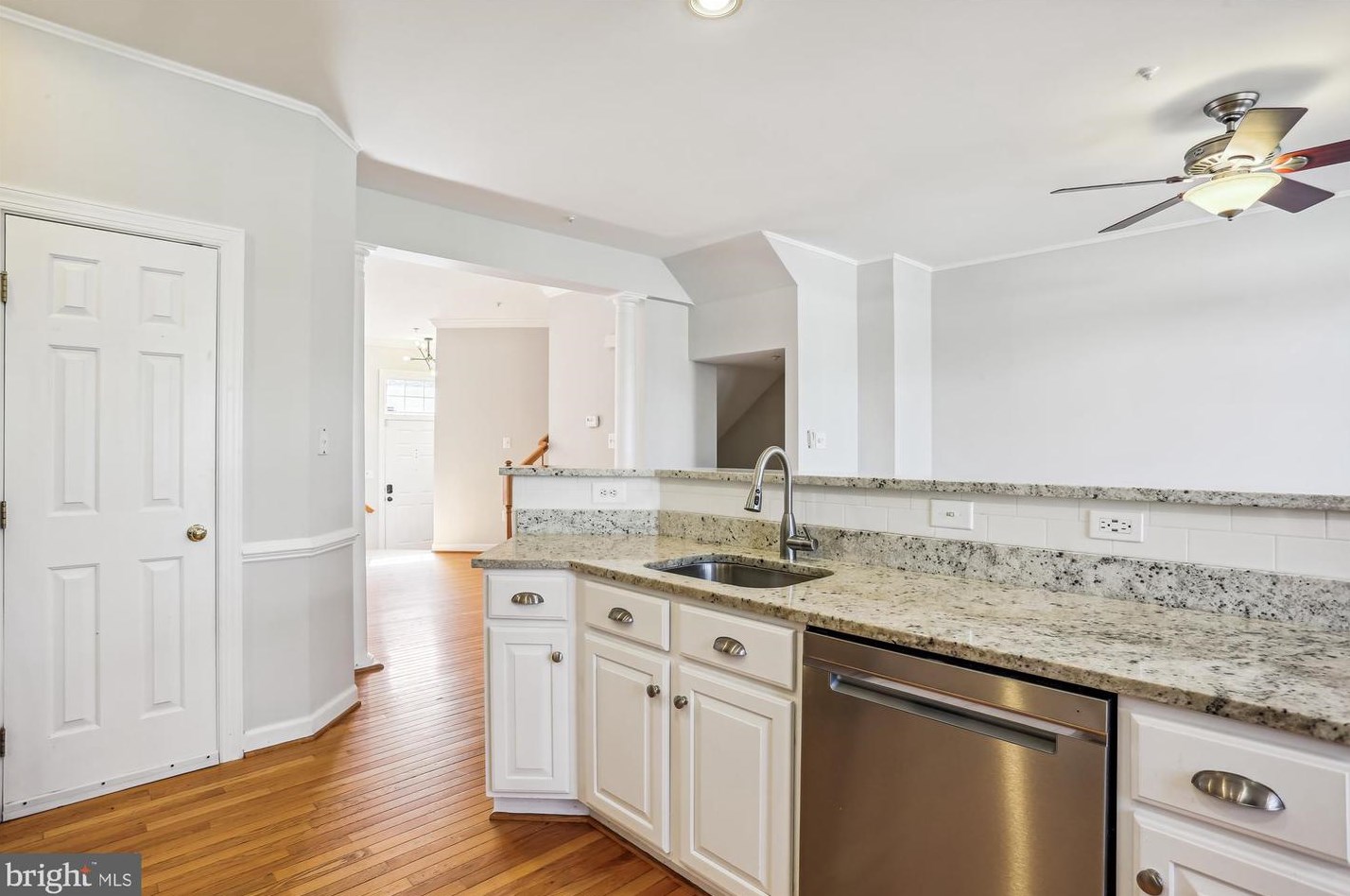 210 Painted Post Ln, Gaithersburg MD  20878-7856 exterior