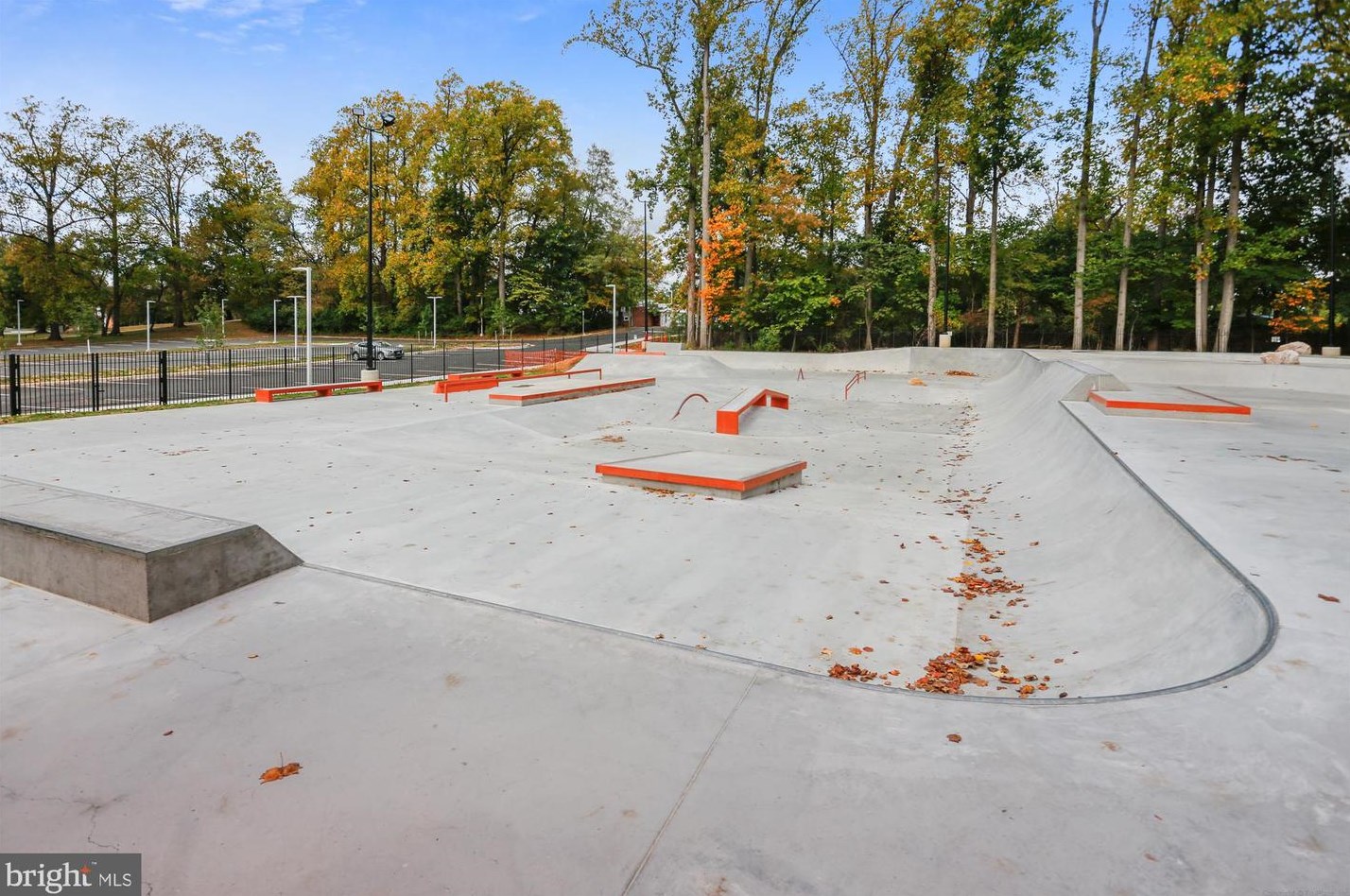 4608 Creek Shore Dr, Rockville MD 20852-2410 exterior