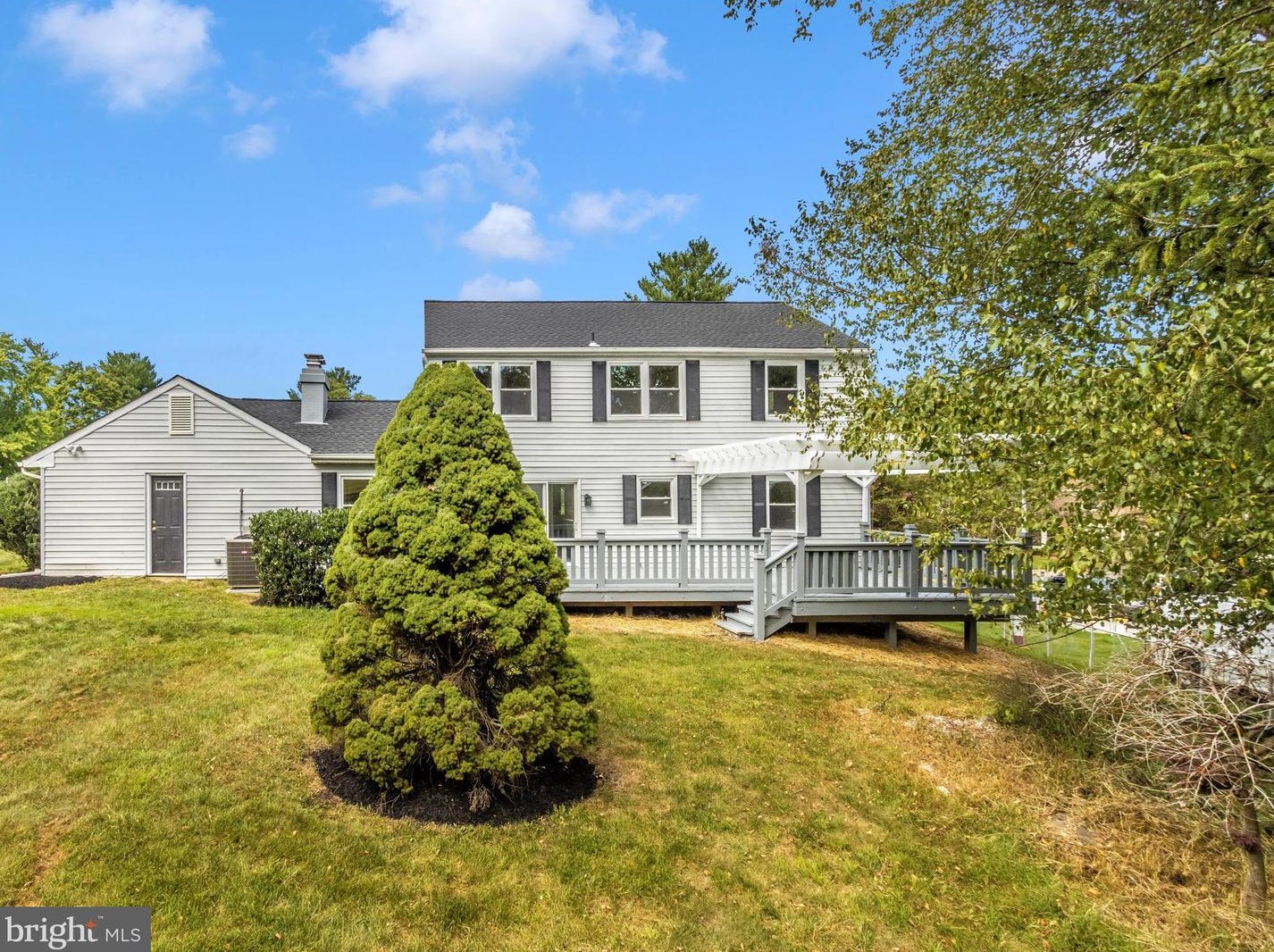 2608 Bluhaven Ct, Silver Spring MD 20906-3116 exterior