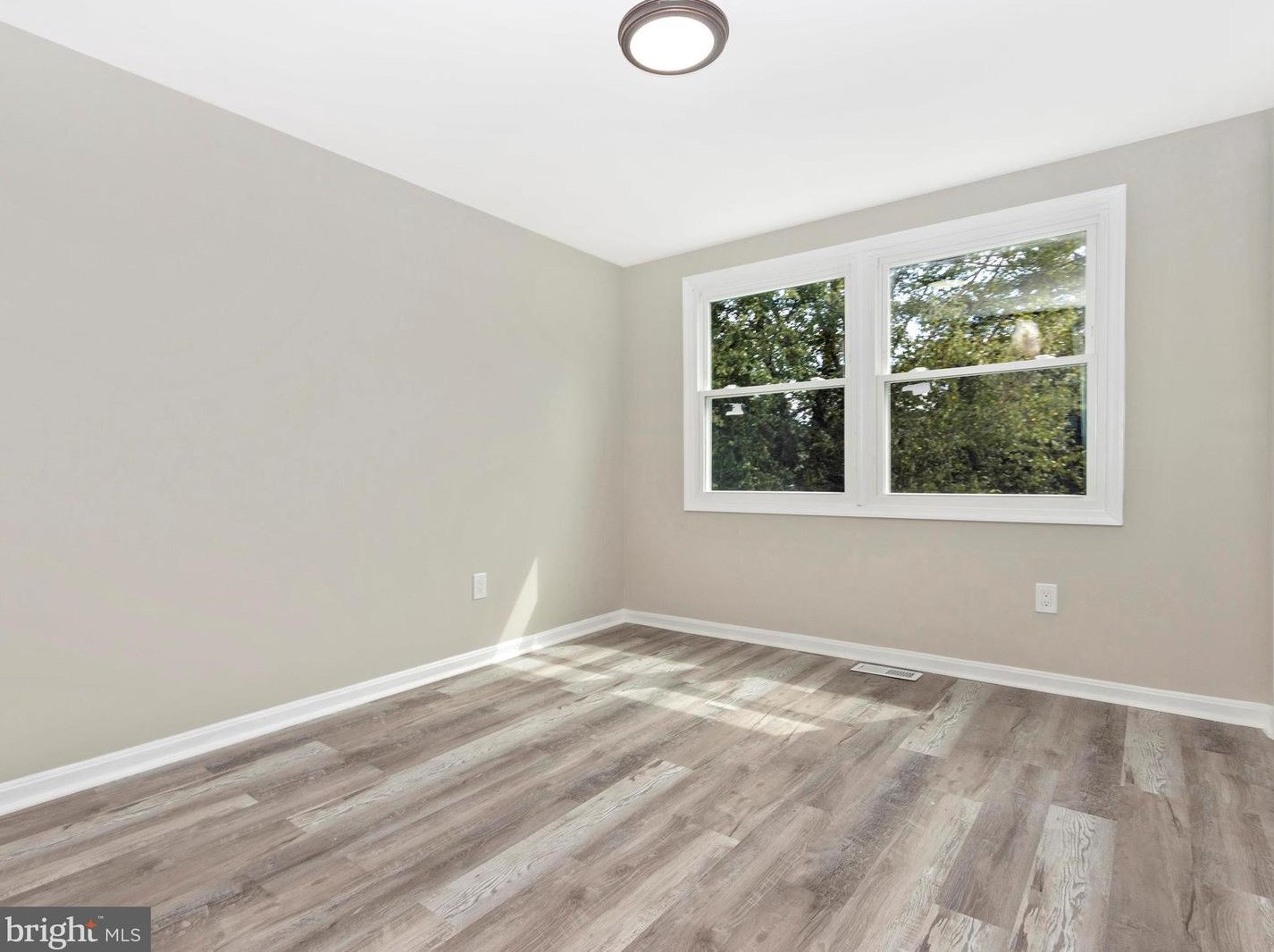 2608 Bluhaven Ct, Silver Spring MD 20906-3116 exterior