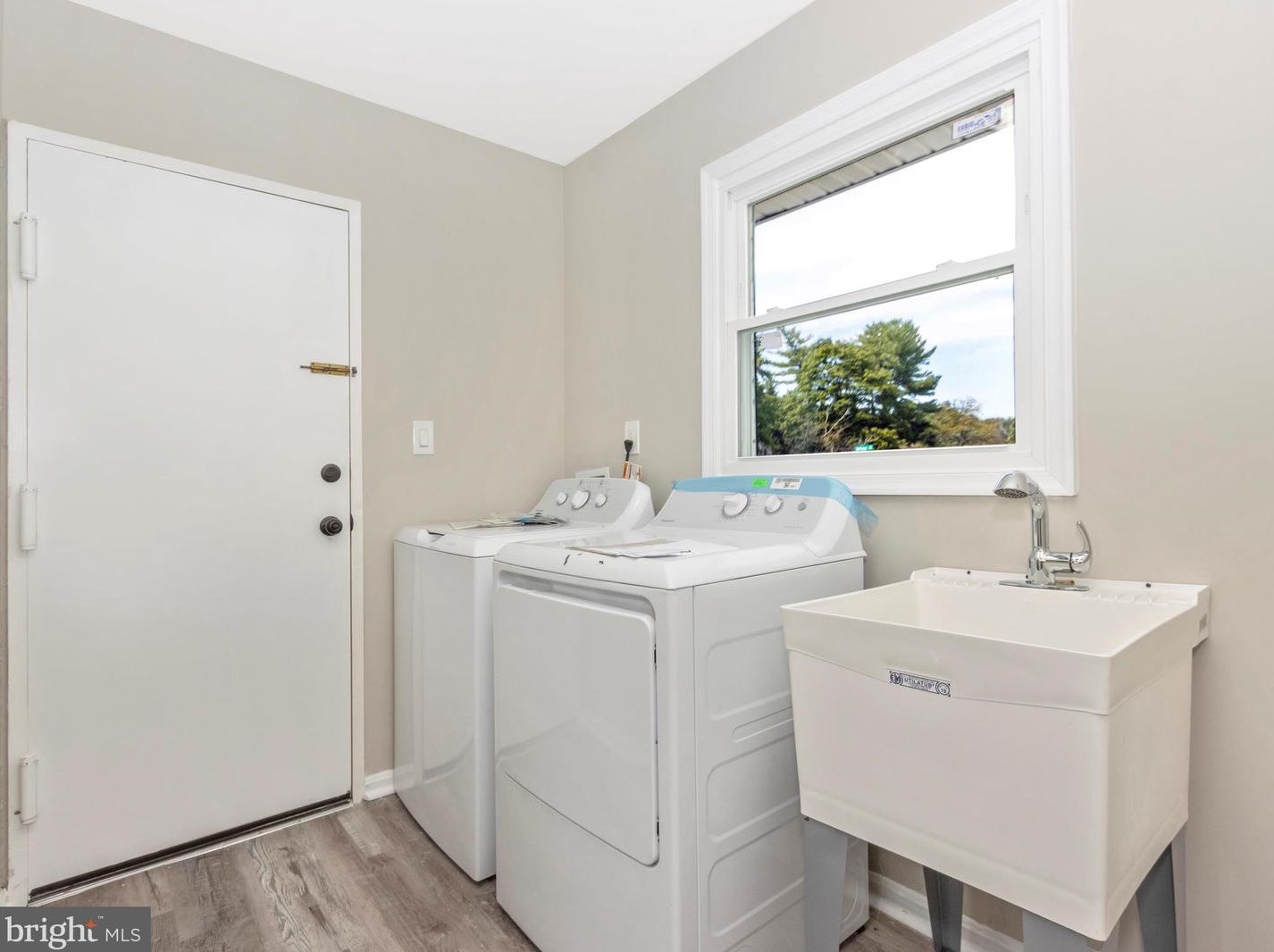 2608 Bluhaven Ct, Silver Spring MD 20906-3116 exterior