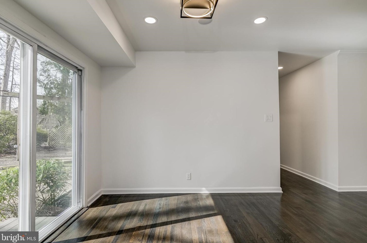 814 Orange Dr, Silver Spring MD 20901-1002 exterior