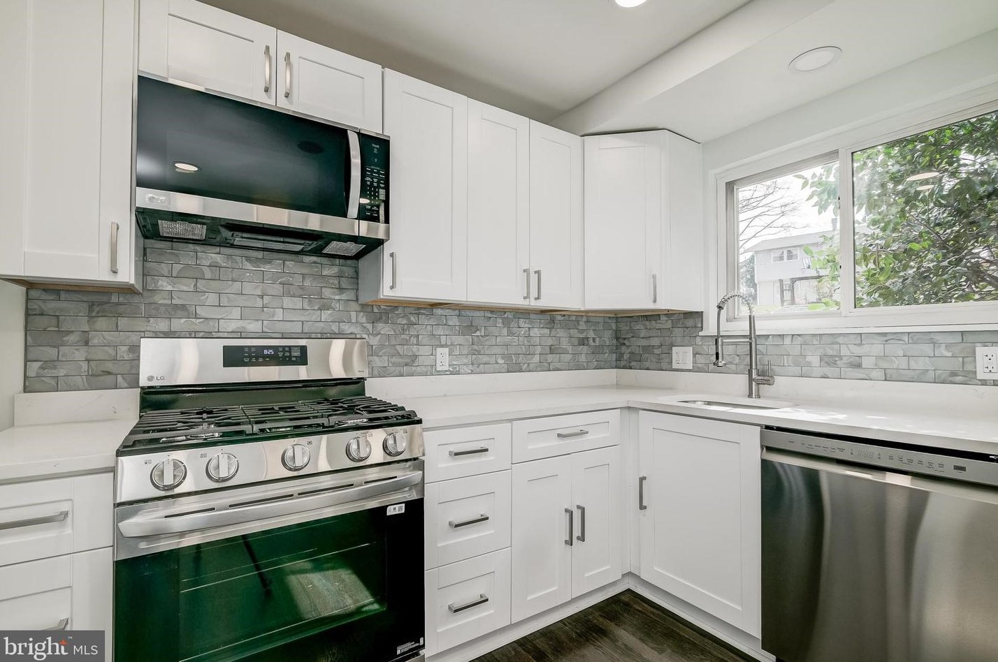 814 Orange Dr, Silver Spring MD 20901-1002 exterior