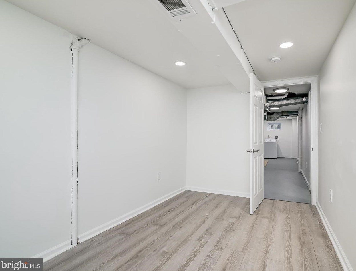 814 Orange Dr, Silver Spring MD 20901-1002 exterior