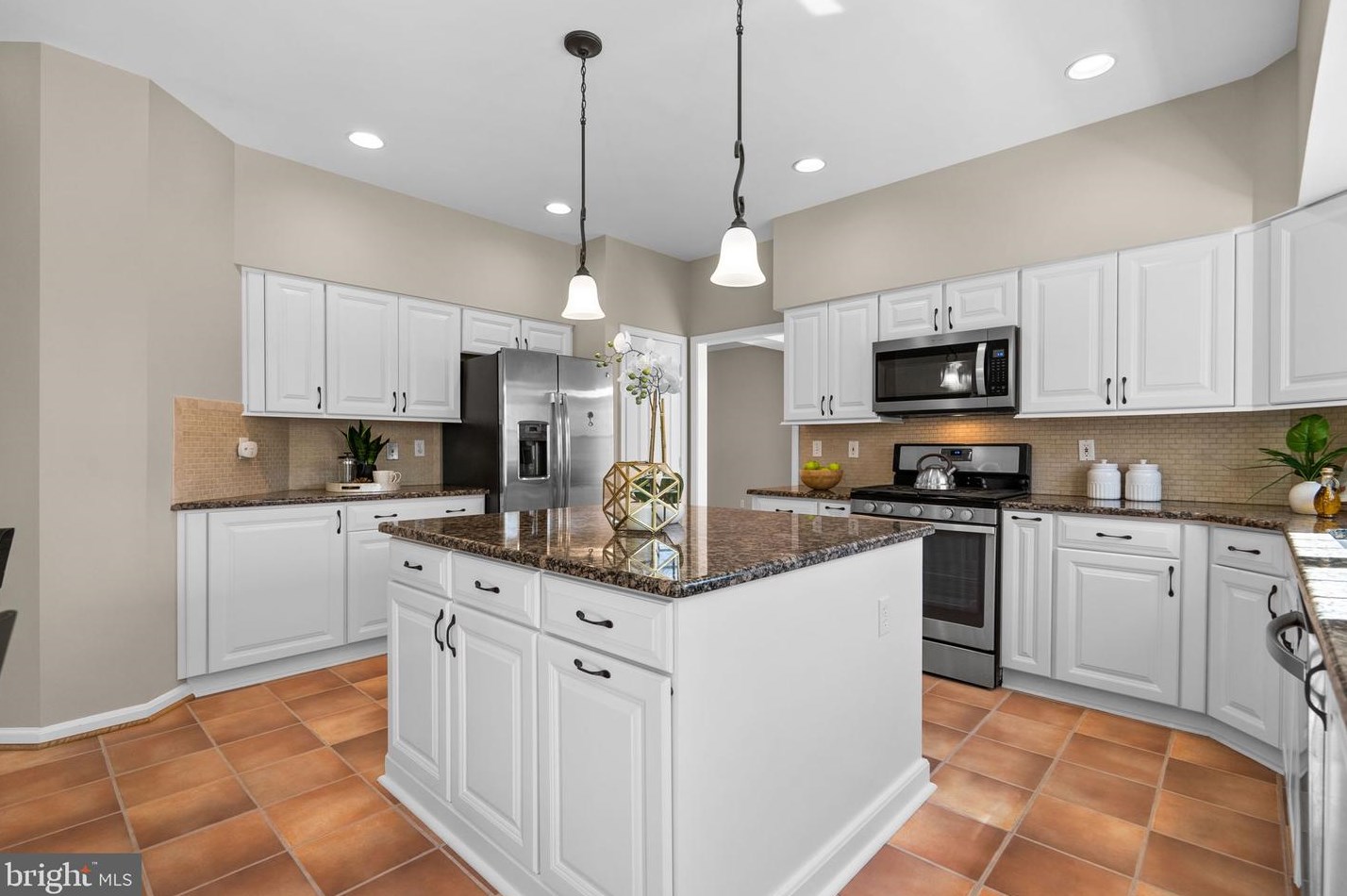 1708 Ladd St, Silver Spring MD 20902-3521 exterior