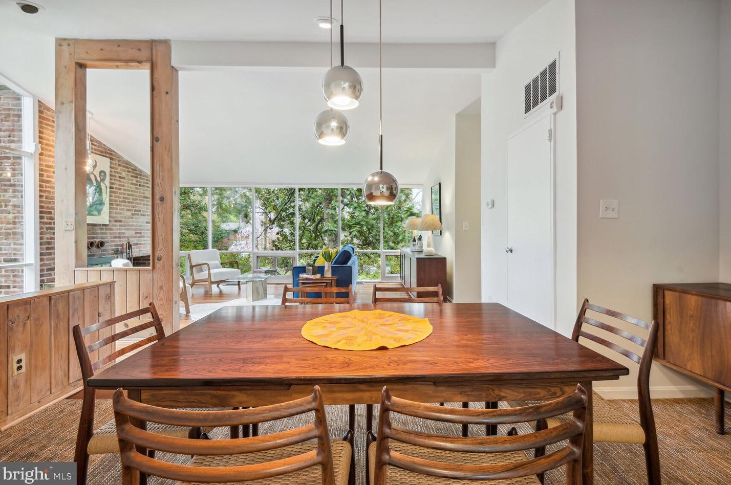 3413 Pendleton Dr, Silver Spring MD 20902-2446 exterior