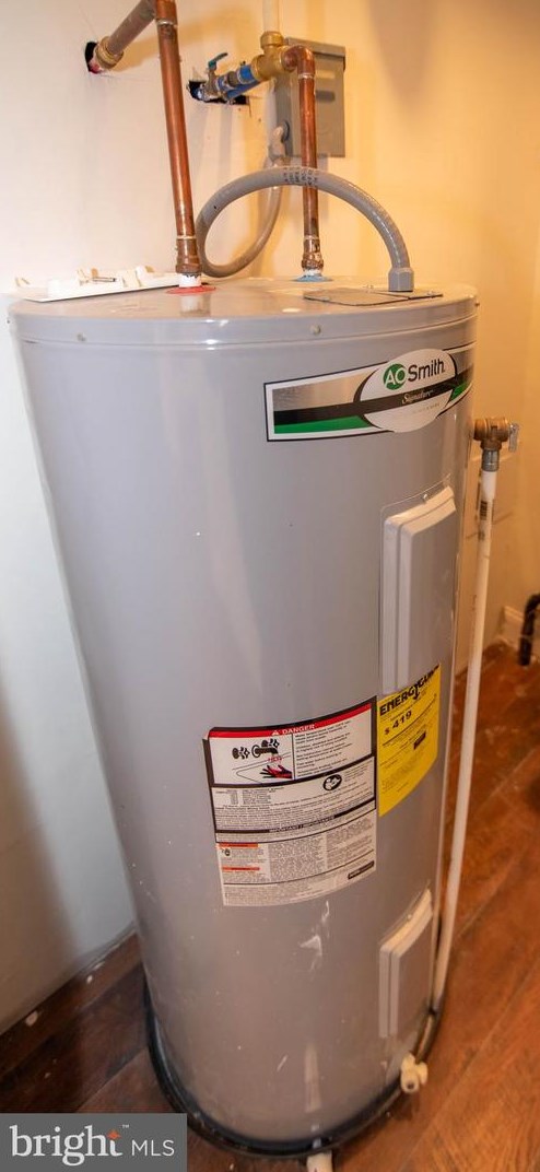 827 Philadelphia Ave, Silver Spring MD  20910-4935 exterior