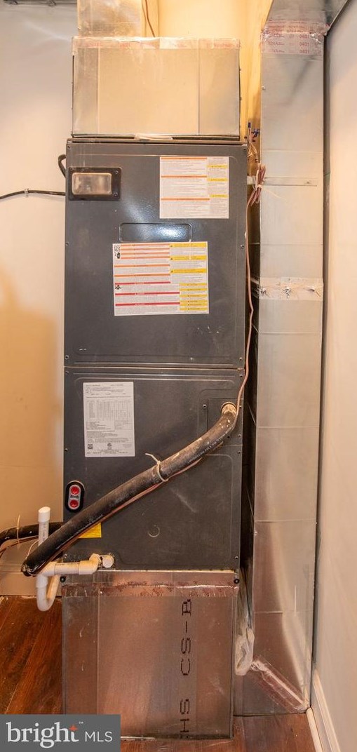 827 Philadelphia Ave, Silver Spring MD  20910-4935 exterior