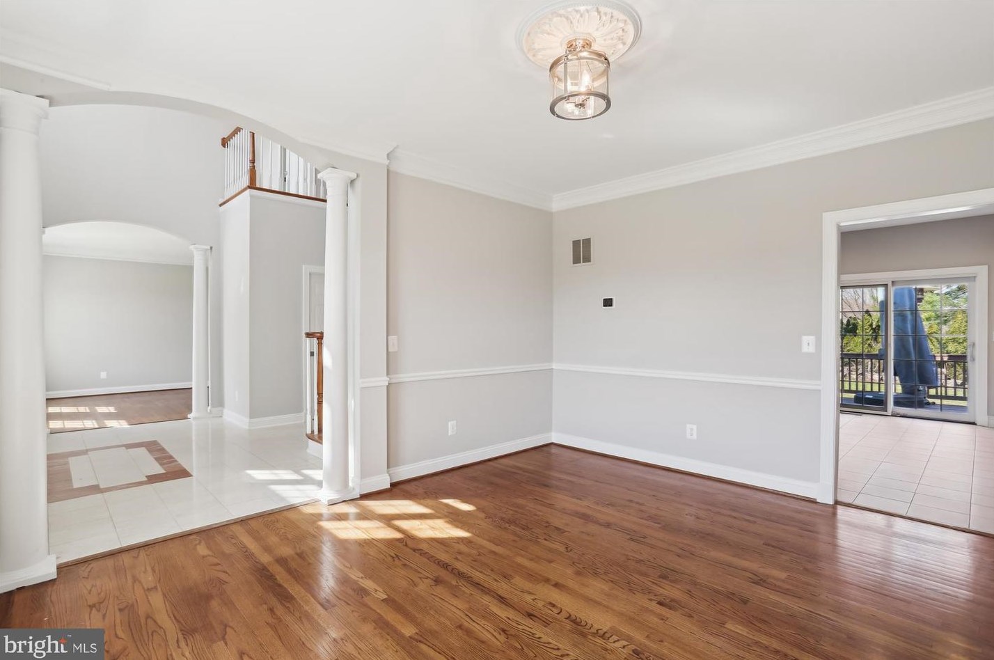 13424 Query Mill Rd, Gaithersburg MD  20878-3962 exterior