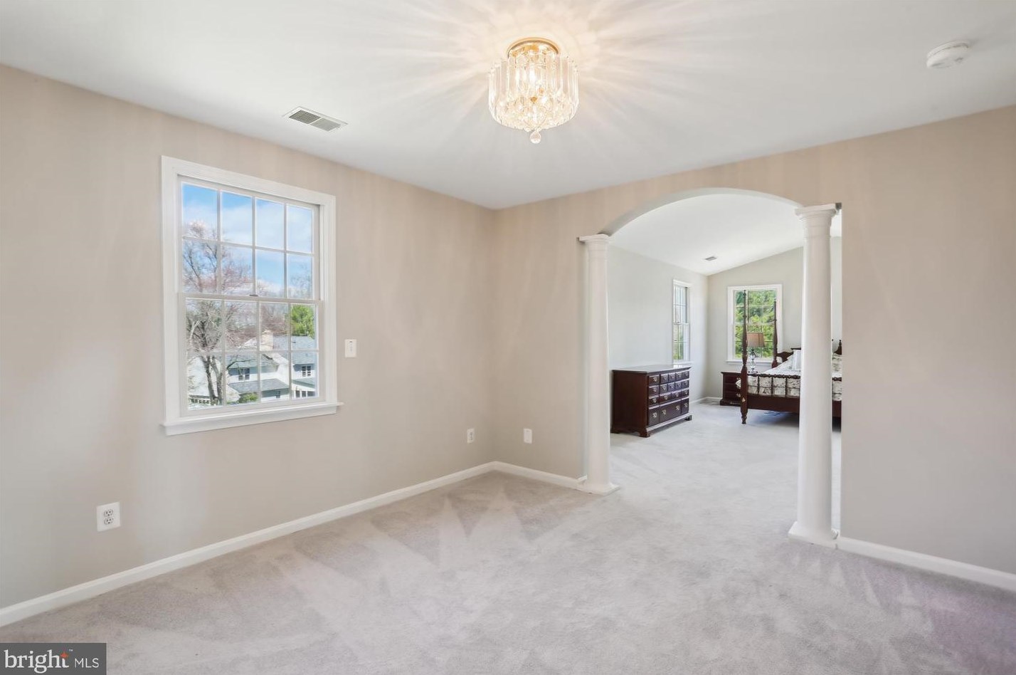 13424 Query Mill Rd, Gaithersburg MD  20878-3962 exterior