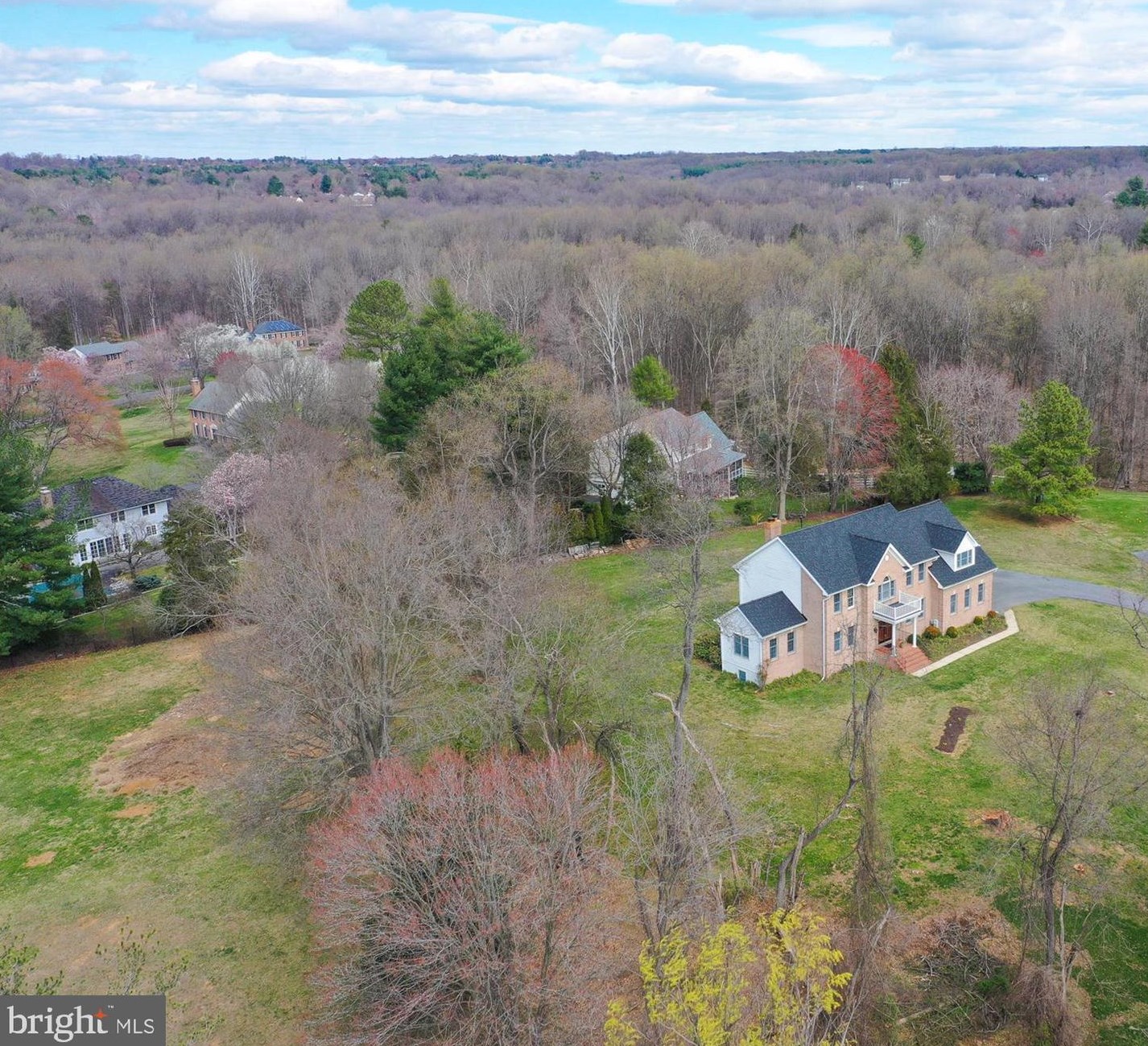 13424 Query Mill Rd, Gaithersburg MD  20878-3962 exterior