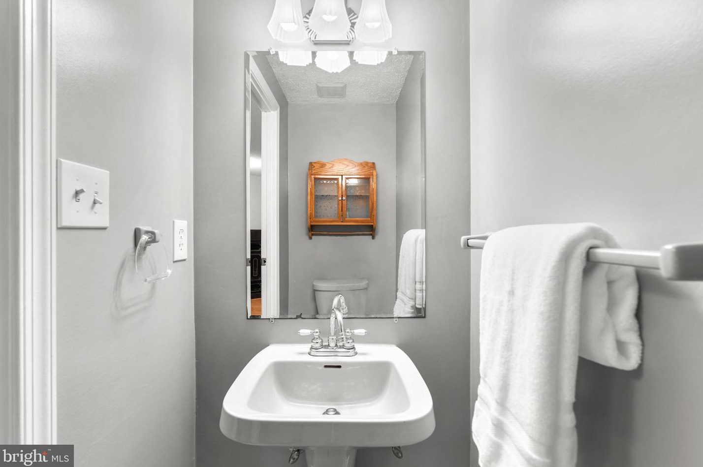 91 Travis Ct, Gaithersburg MD  20879-3315 exterior