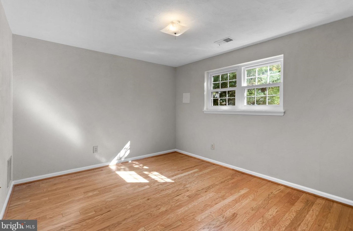 91 Travis Ct, Gaithersburg MD  20879-3315 exterior