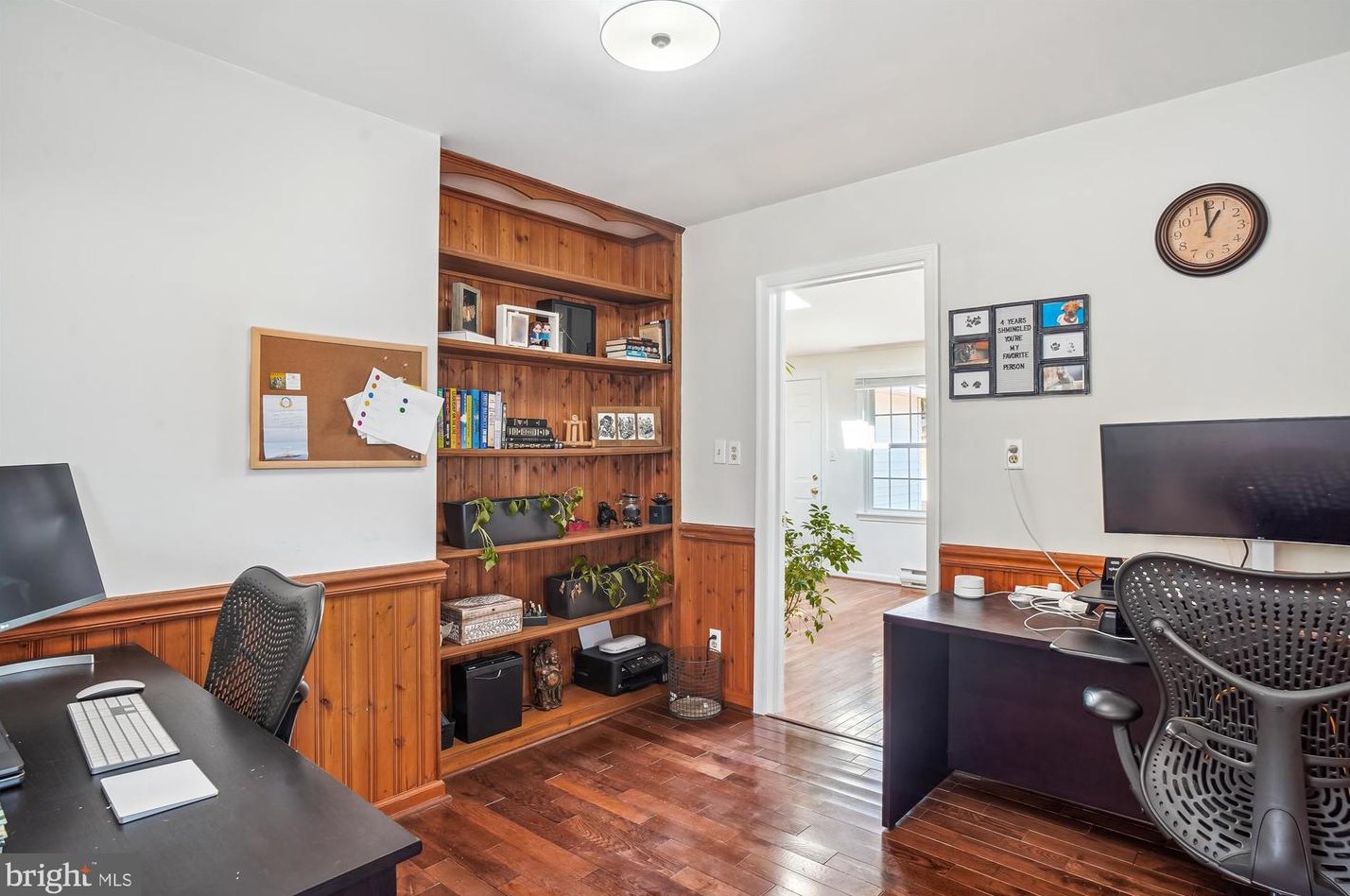 118 Tulip Dr, Gaithersburg MD  20877-2029 exterior