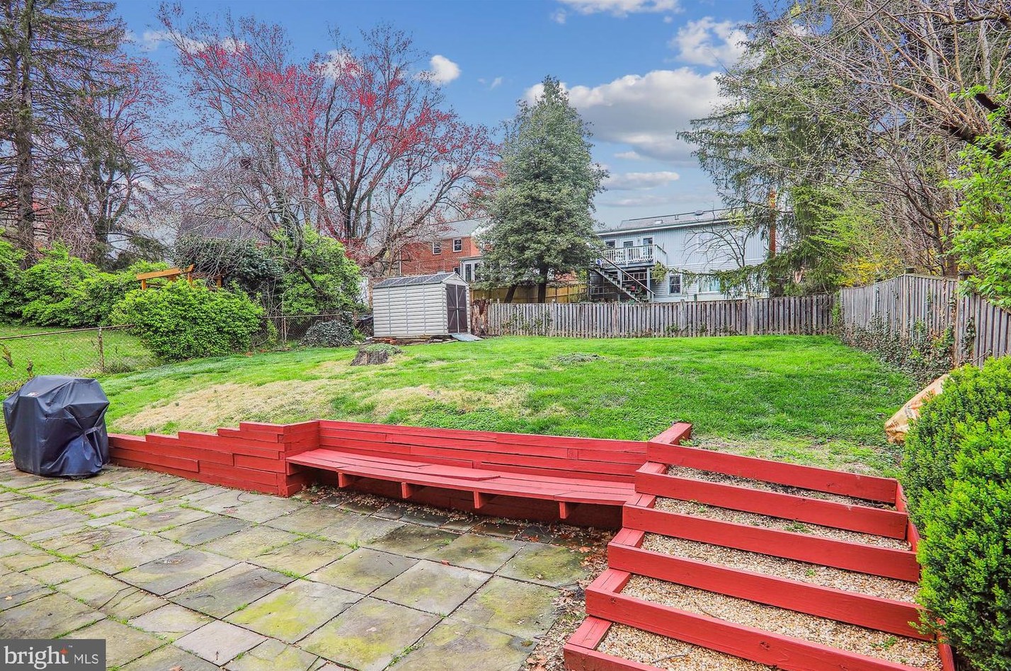 1635 Belvedere Blvd, Silver Spring MD 20902-3901 exterior