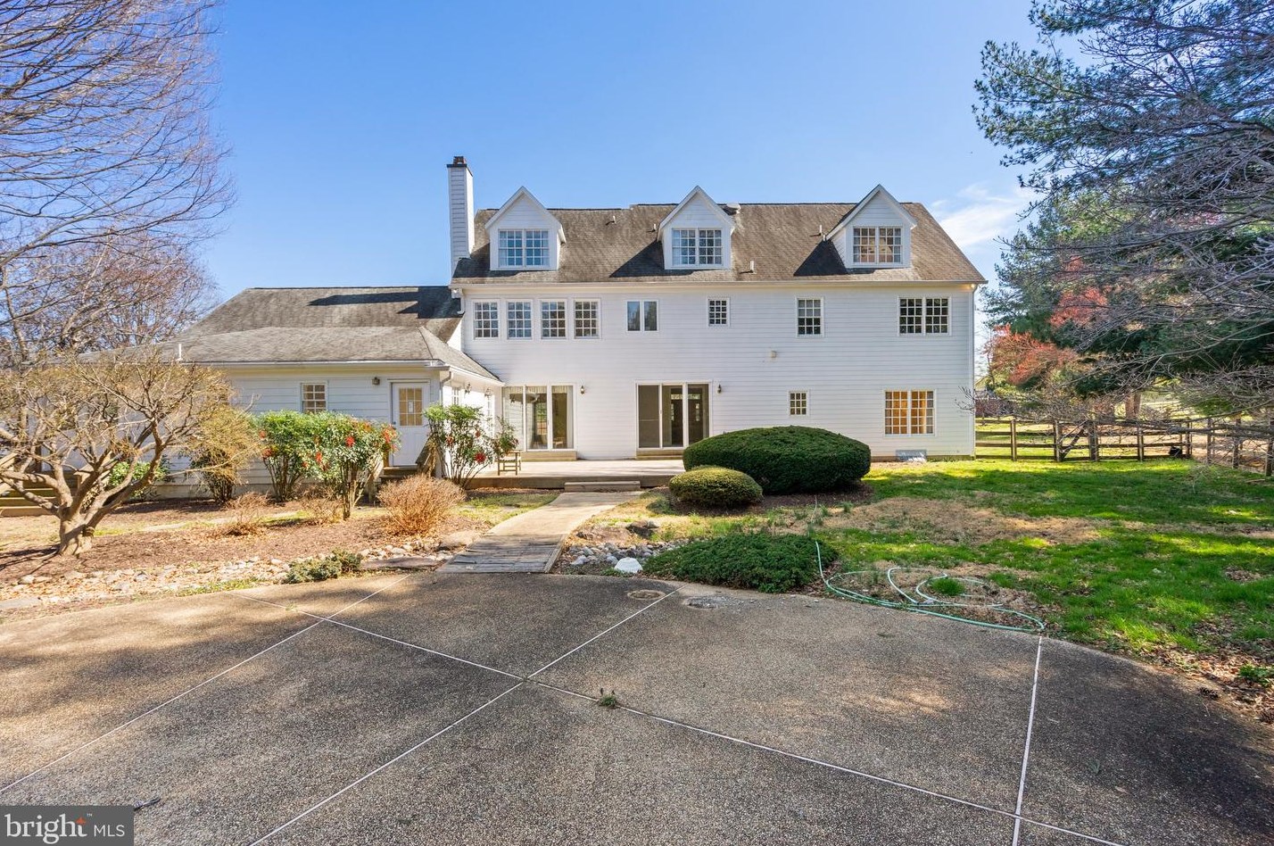 13422 Query Ml Rd, Gaithersburg MD 20878-3962 exterior