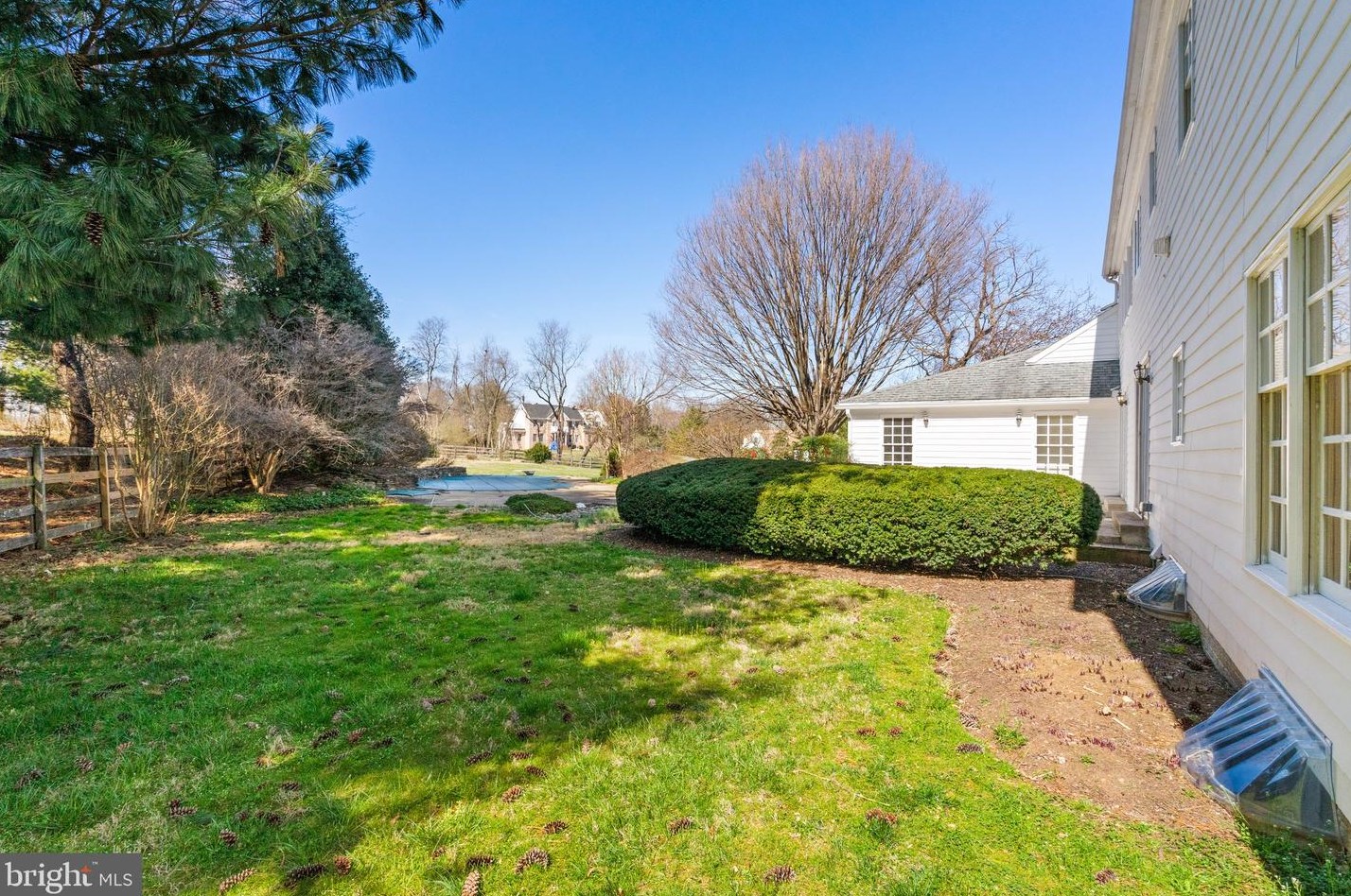 13422 Query Ml Rd, Gaithersburg MD 20878-3962 exterior