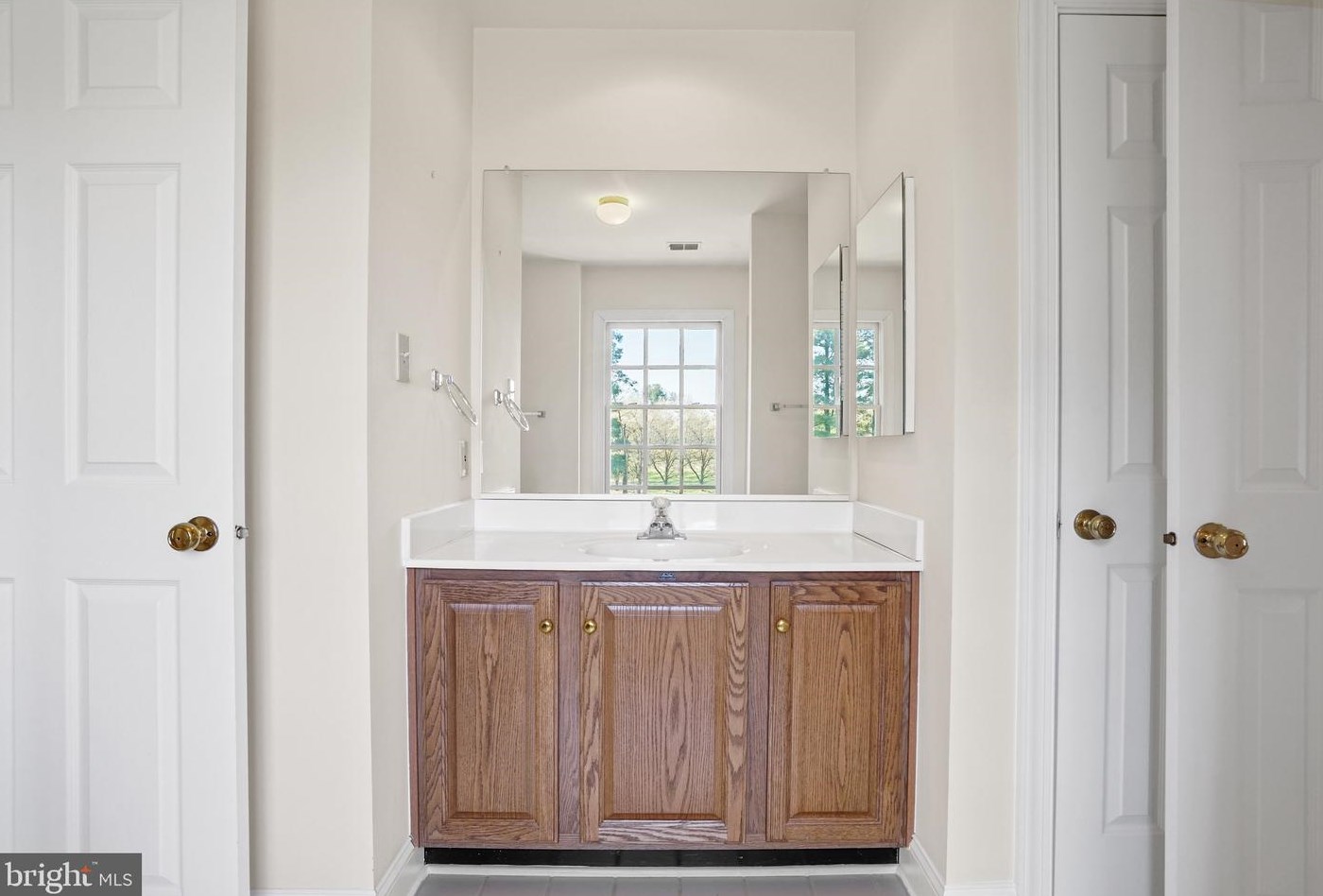 13422 Query Ml Rd, Gaithersburg MD 20878-3962 exterior