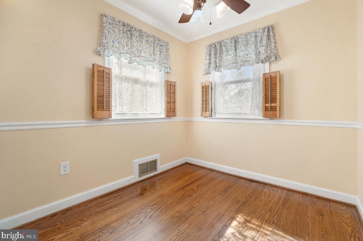 10026 Brunett Ave, Silver Spring MD 20901-2204 exterior