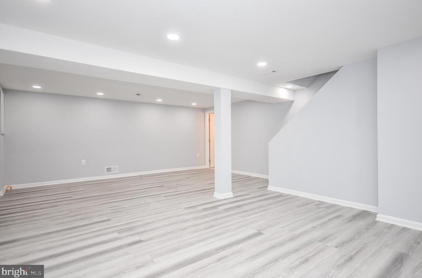 6408 4th Ave, Silver Spring MD  20912-4745 exterior